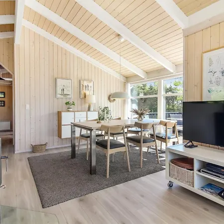Prázdninový dům Elvan - 450m From The Sea By Interhome